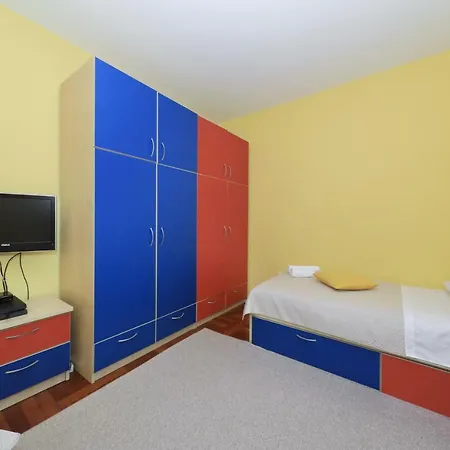 Toni Apartmán *