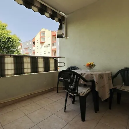 Toni Apartmán *