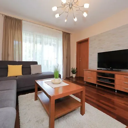 Toni Apartmán *
